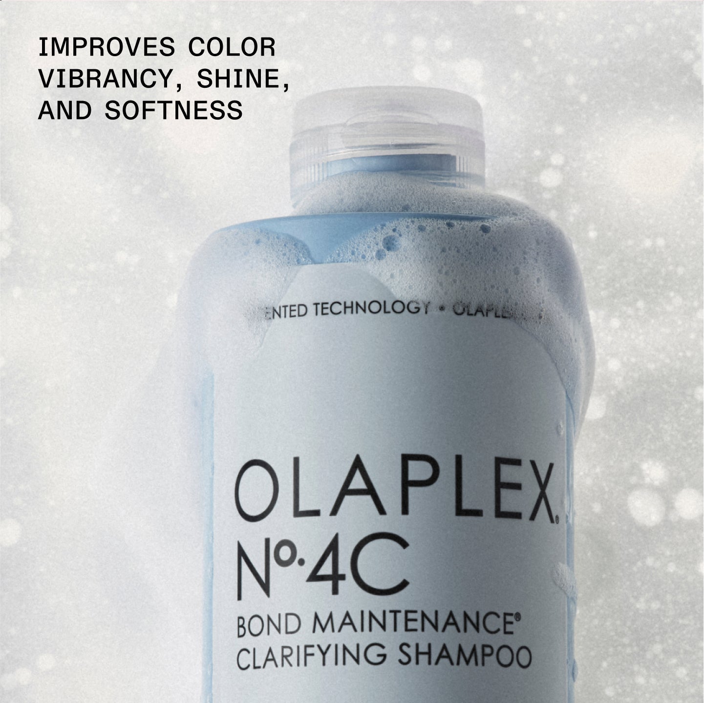 MEJORA LA INTENSIDAD DEL COLOR, EL BRILLO Y LA SUAVIDAD

OLAPLEX Nº.4C BOND MAINTENANCE® CHAMPÚ CLARIFICANTE sobre fondo blanco