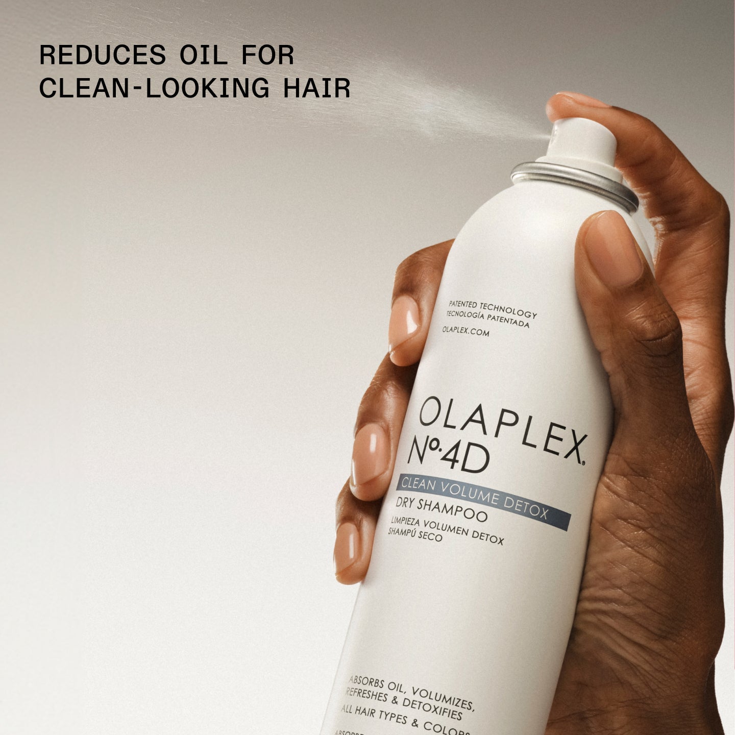 REDUCES OIL FOR CLEAN-LOOKING HAIR
